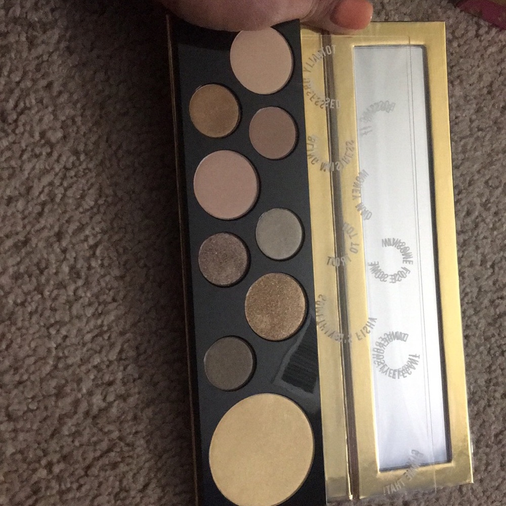 Mac power hungry palette - Picture 2 of 3